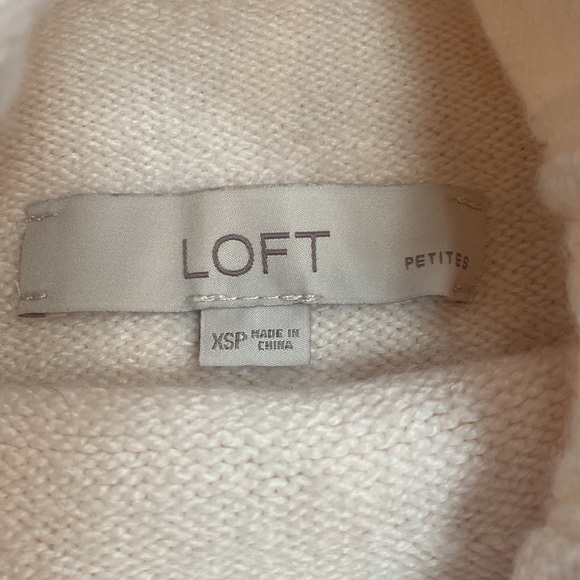 Loft petite sweater - Picture 4 of 11